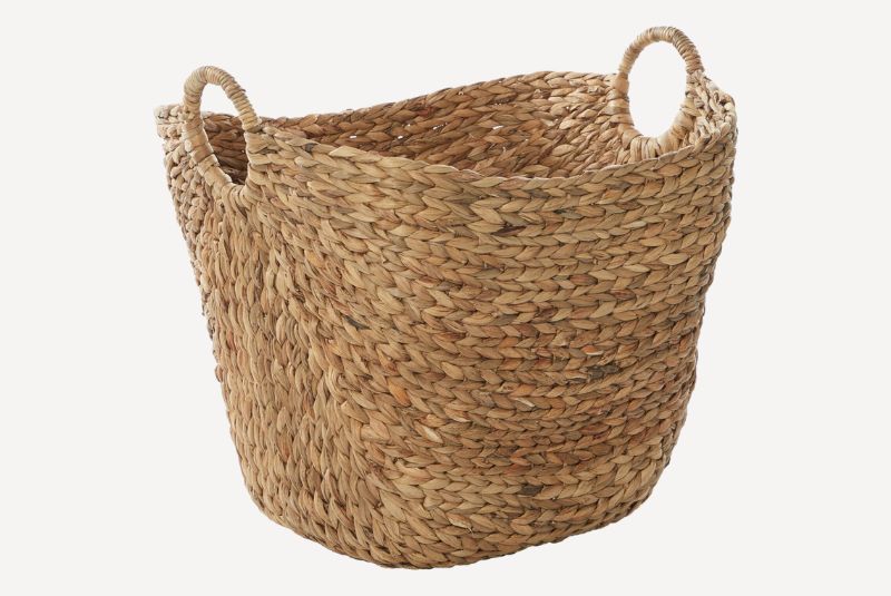 Deco 79 Seagrass Handmade Large Woven Storage Basket with Ring Handles